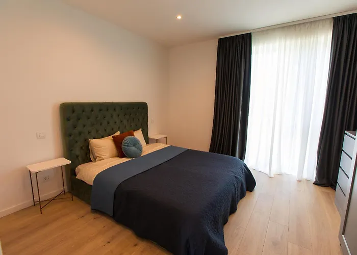 Apartament Roots Three - Modern Lakeview *