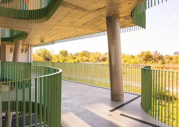 Roots Three - Modern Lakeview *